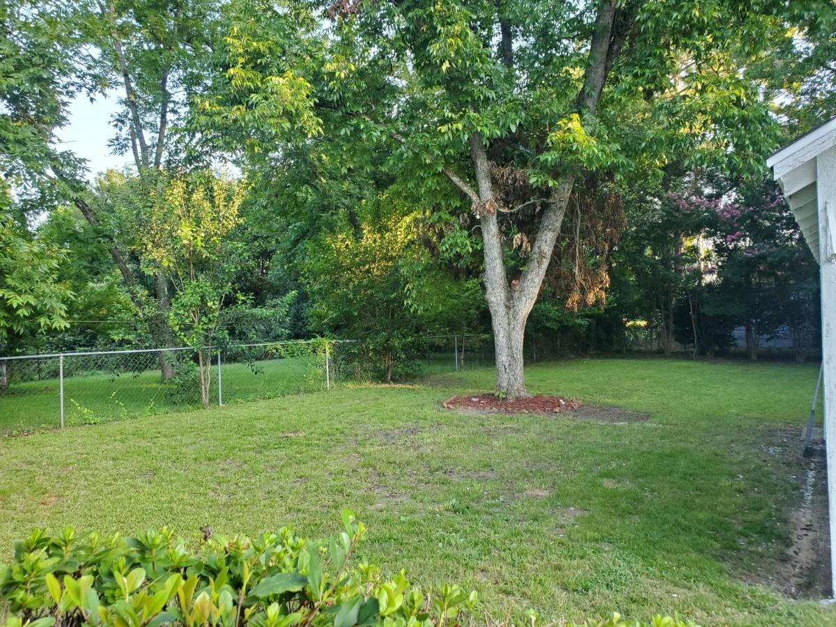 Spacious Centrally Located 3 Bed 2 Bath - Sleeps 8 Монтгомери Экстерьер фото
