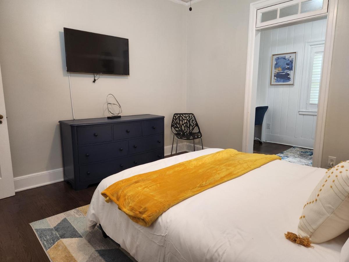 Spacious Centrally Located 3 Bed 2 Bath - Sleeps 8 Монтгомери Экстерьер фото